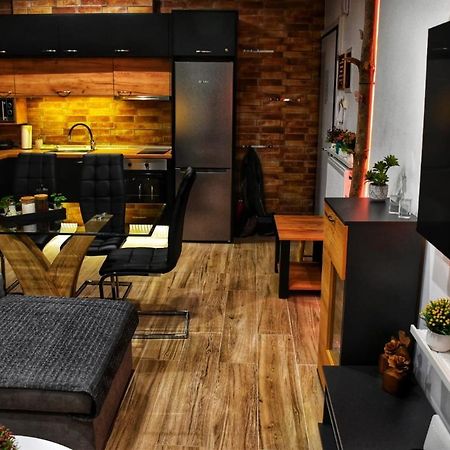 Alexander Apartment סרס מראה חיצוני תמונה