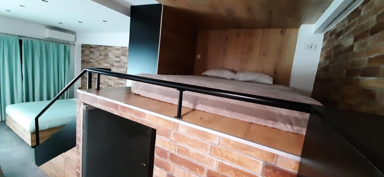 Alexander Apartment סרס מראה חיצוני תמונה
