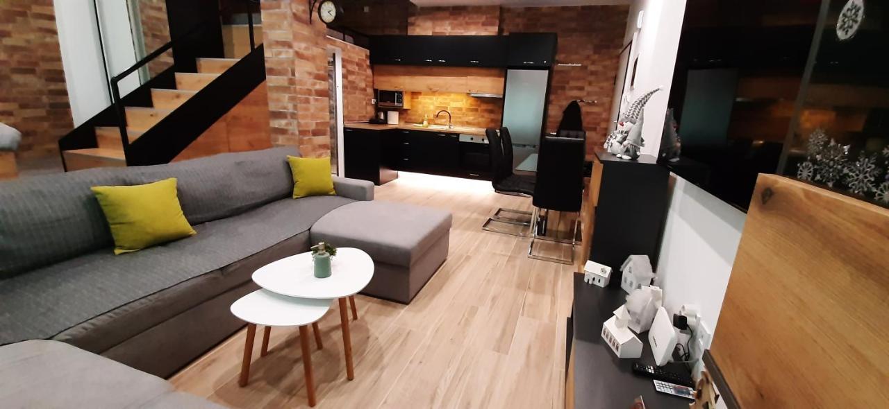 Alexander Apartment סרס מראה חיצוני תמונה